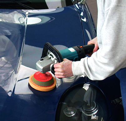 Certified Technicians Performing Auto Body Repairs At AutoNation Collision Center